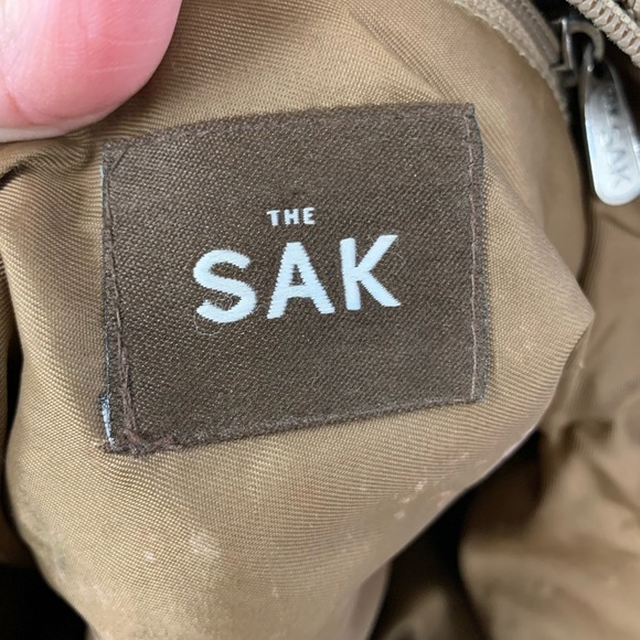 The Sak woven shoulder crossbody bag purse top zip taupe 12x10x3d - Picture 4 of 7